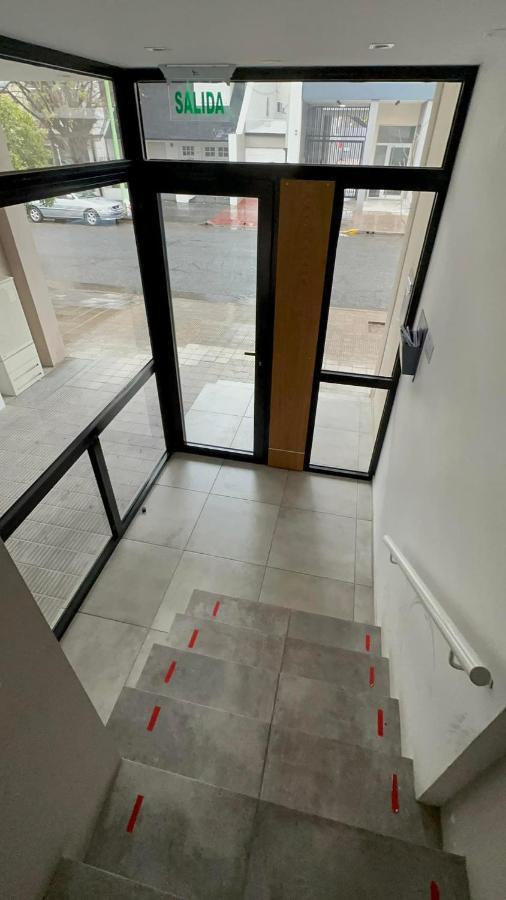 Departamento Por Dia Para 4 Personas Con Cochera Cubierta En Bahía Blanca المظهر الخارجي الصورة